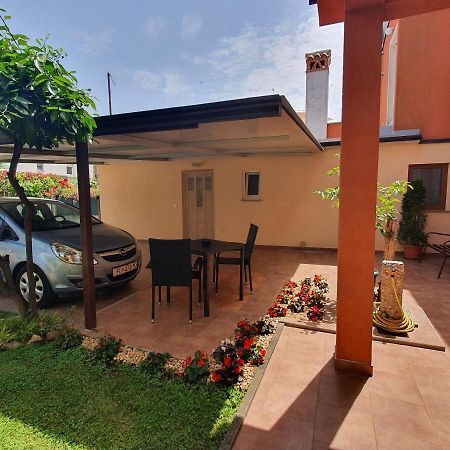 Elena, 100 M From The Beach Novigrad  Exterior photo